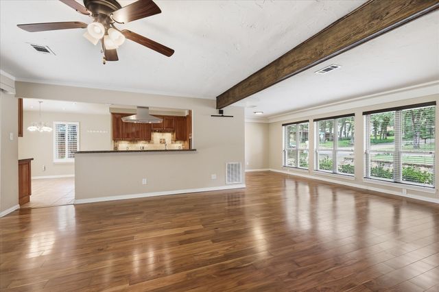 2009 Tanglewood Drive, Grapevine, TX 76051