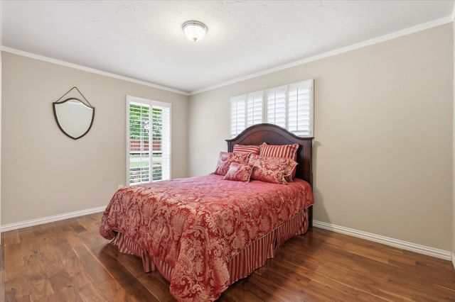 2009 Tanglewood Drive, Grapevine, TX 76051