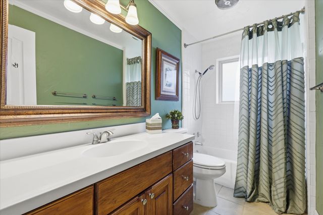 2009 Tanglewood Drive, Grapevine, TX 76051