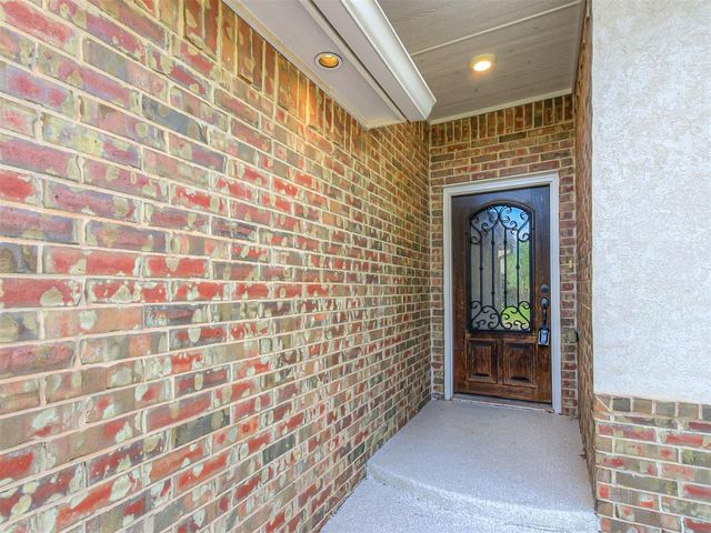 16233 Josiah Place, Edmond, OK 73013