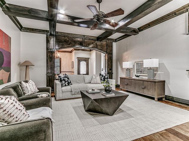 16233 Josiah Place, Edmond, OK 73013