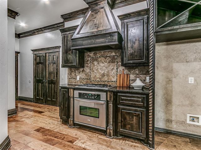16233 Josiah Place, Edmond, OK 73013