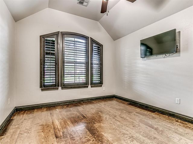 16233 Josiah Place, Edmond, OK 73013