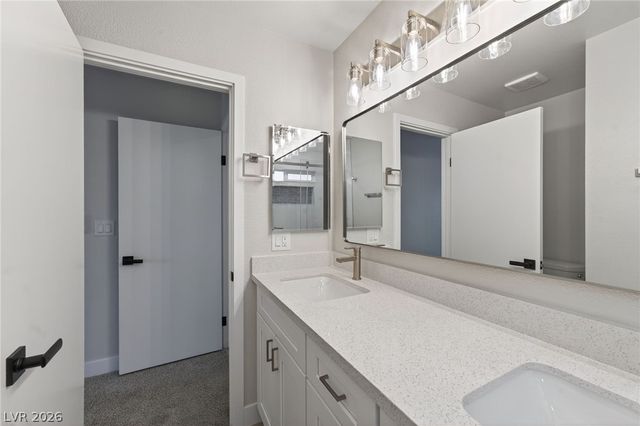 8456 West Gilmore Avenue, Las Vegas, NV 89129