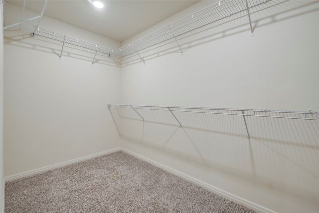 7525 Pleasant Oaks Street, Fort Worth, TX 76120