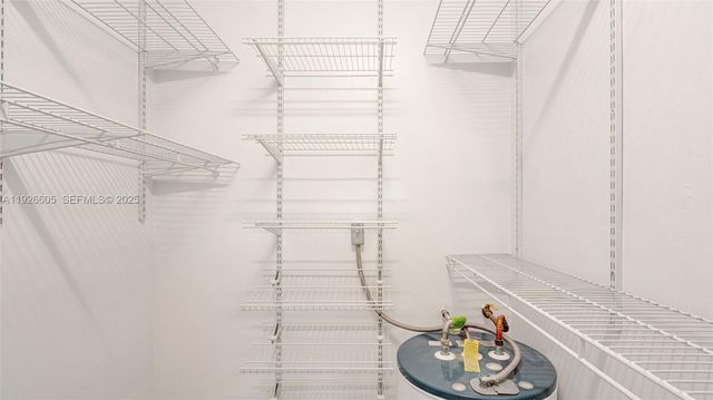 1001 Citrus Isle 1-east, Fort Lauderdale, FL 33315