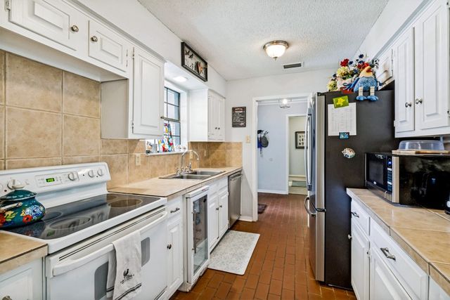 12625 Breckenridge Drive 199, Dallas, TX 75230