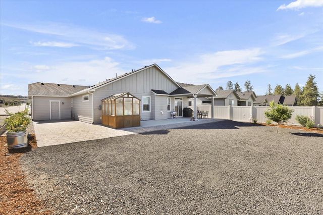 1725 S Donwood St, Greenacres, WA 99037