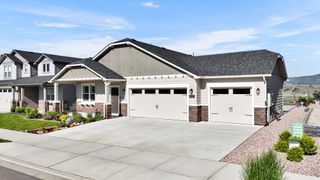 1725 S Donwood St, Greenacres, WA 99037