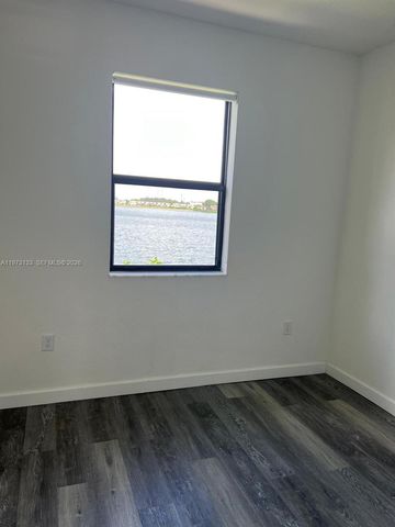 20564 NE 5th Pl, Miami, FL 33179