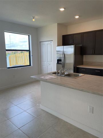 20564 NE 5th Pl, Miami, FL 33179