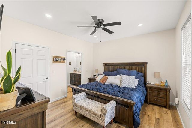 905 Fairlane Drive, Elizabethton, TN 37643