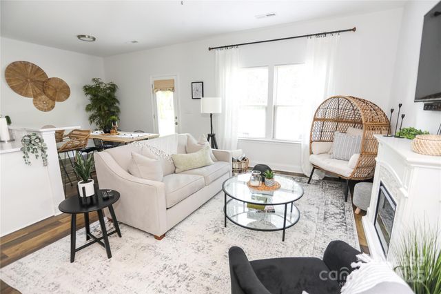 2734 Kendrick Avenue, Charlotte, NC 28269