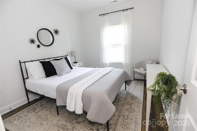 2734 Kendrick Avenue, Charlotte, NC 28269