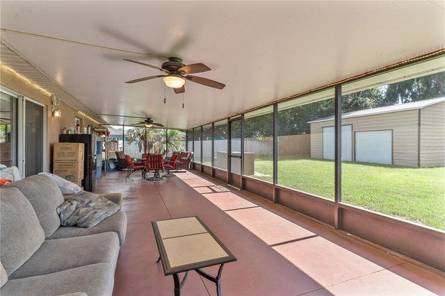 200 WATERS EDGE DRIVE, Leesburg, FL 34748