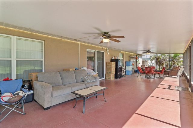200 WATERS EDGE DRIVE, Leesburg, FL 34748