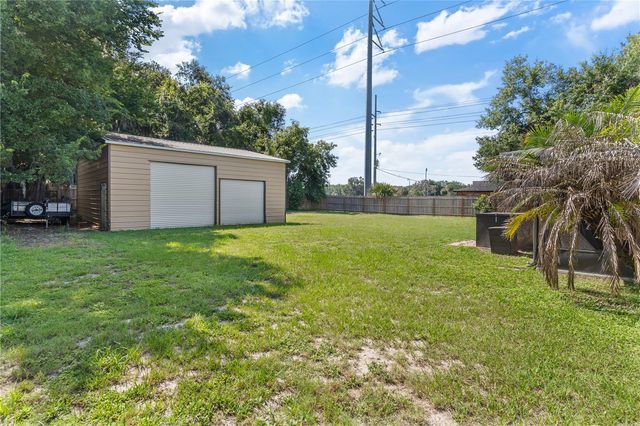 200 WATERS EDGE DRIVE, Leesburg, FL 34748