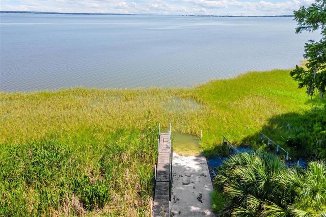 200 WATERS EDGE DRIVE, Leesburg, FL 34748