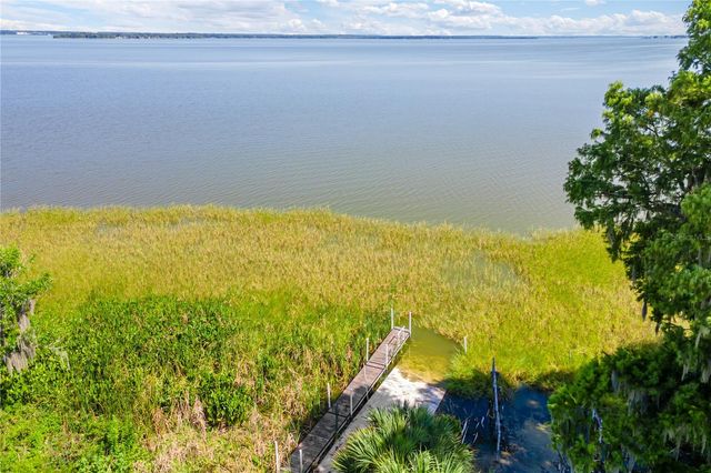 200 WATERS EDGE DRIVE, Leesburg, FL 34748
