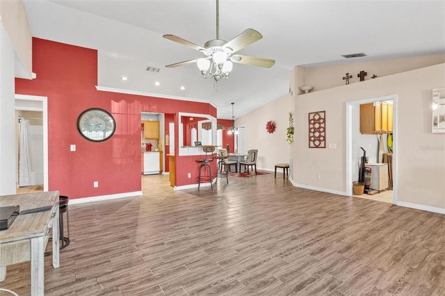 200 WATERS EDGE DRIVE, Leesburg, FL 34748