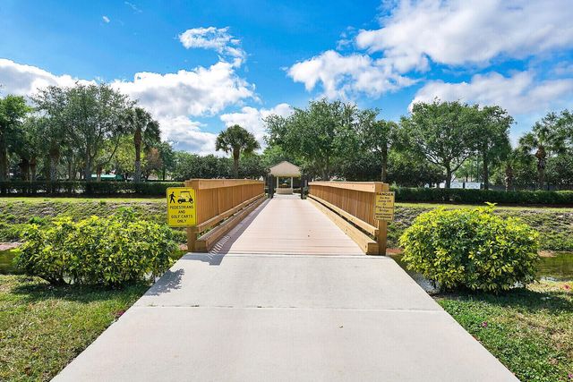 5329 Toscana Trail, Boynton Beach, FL 33437