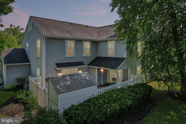 107 ASHBY CT, Mount Laurel, NJ 08054