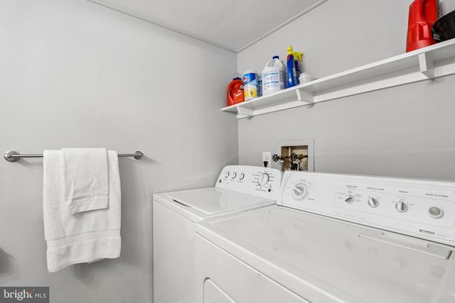 107 ASHBY CT, Mount Laurel, NJ 08054