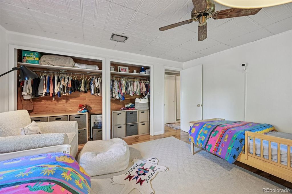 Image 20 of property listing at 6310 Simmons Drive, Boulder, CO 80303