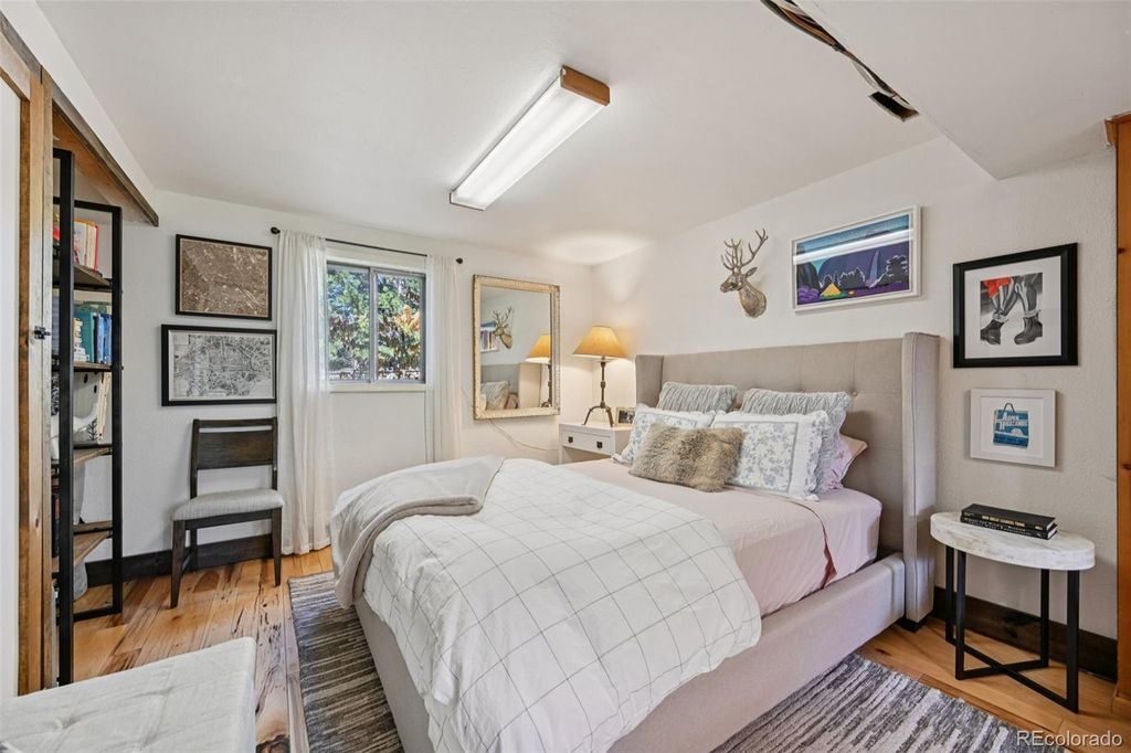 Image 30 of property listing at 6310 Simmons Drive, Boulder, CO 80303