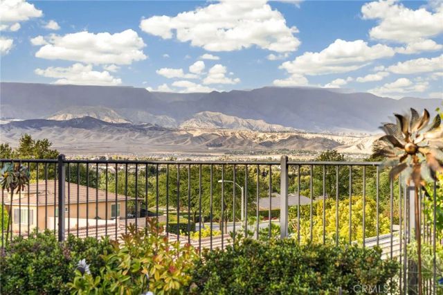 370 Irvine, Beaumont, CA 92223