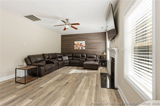 183 Coopers Creek Avenue, Spring Lake, NC 28390