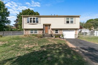 25 Belle Circle, West Haven, CT 06516
