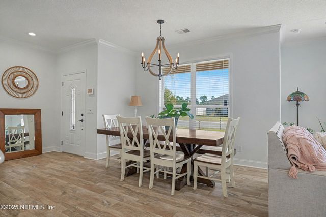 102 THOMAS Court, Kingsland, GA 31548