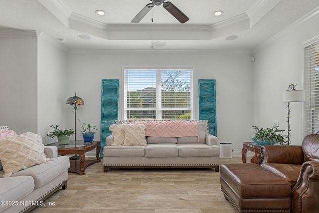 102 THOMAS Court, Kingsland, GA 31548