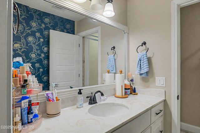 102 THOMAS Court, Kingsland, GA 31548