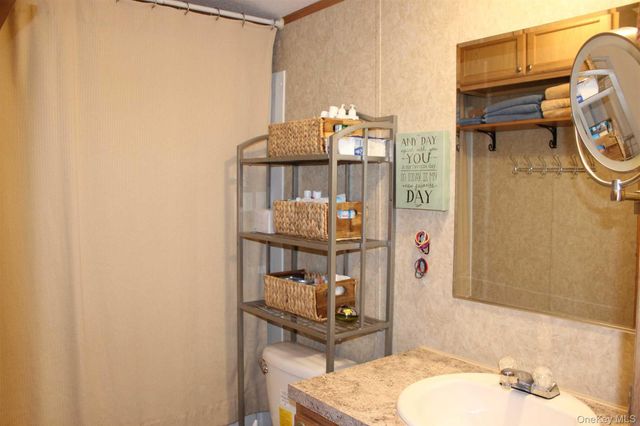 16 BIVONA LANE LOT 10, New Windsor, NY 12553