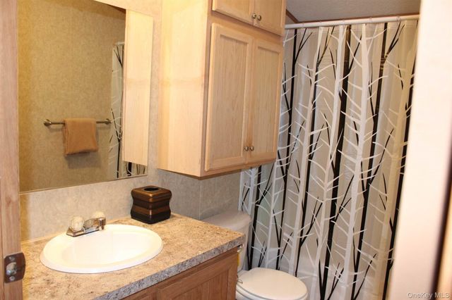 16 BIVONA LANE LOT 10, New Windsor, NY 12553