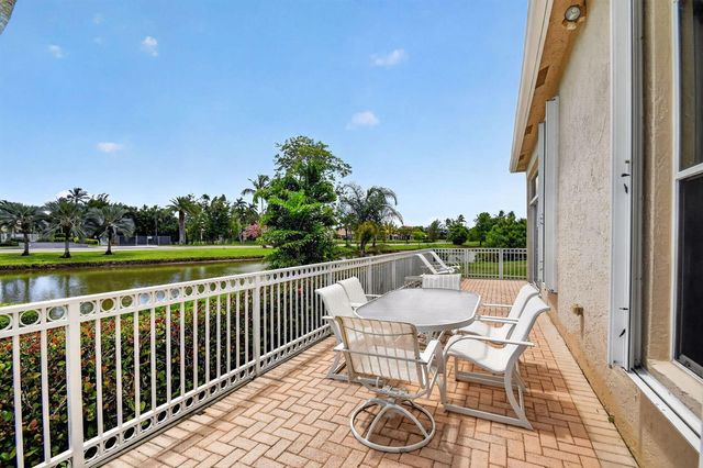 7760 Carrington Court, Boynton Beach, FL 33472