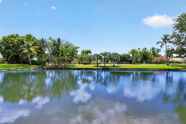 7760 Carrington Court, Boynton Beach, FL 33472