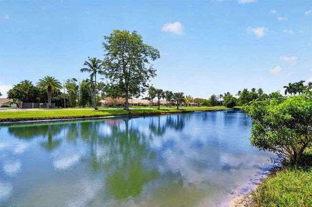 7760 Carrington Court, Boynton Beach, FL 33472