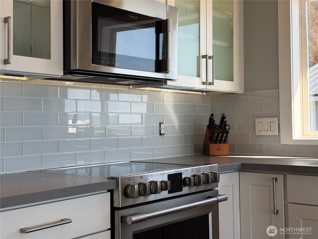 26 H South Beach Drive, Hat Island, WA 98206