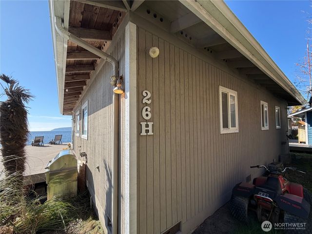26 H South Beach Drive, Hat Island, WA 98206