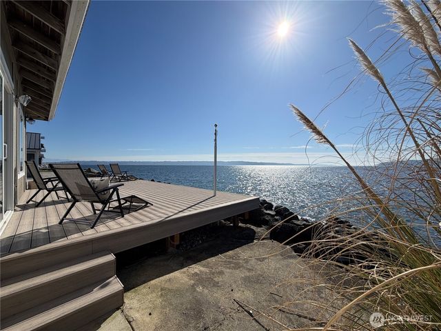 26 H South Beach Drive, Hat Island, WA 98206