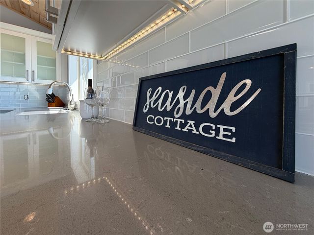 26 H South Beach Drive, Hat Island, WA 98206