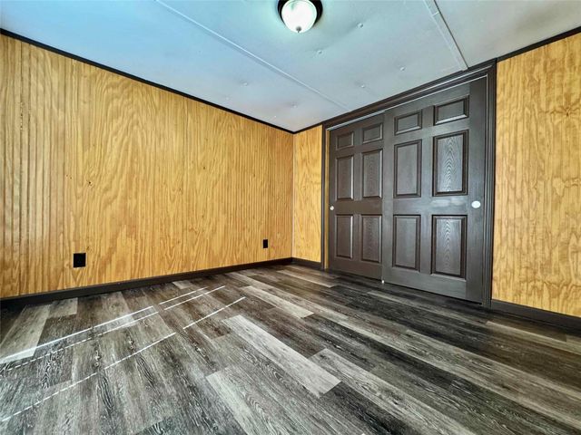 1718 W Dumble Street 2, Alvin, TX 77511