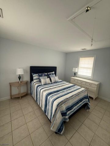 257 Sheridan Ave, Seaside Heights Boro, NJ 08751