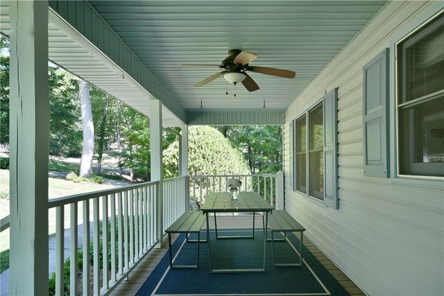 215 Riverside Drive, Piedmont, SC 29673