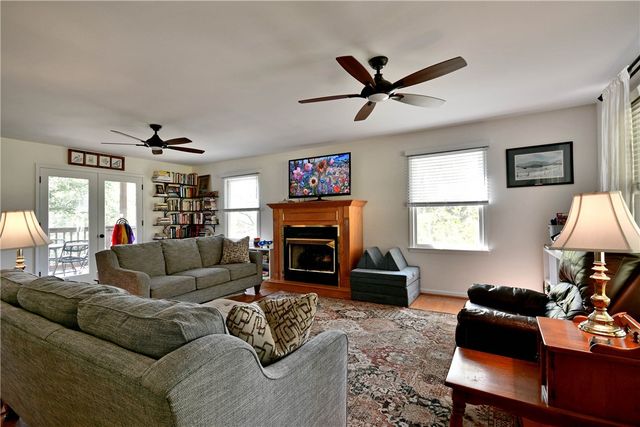 215 Riverside Drive, Piedmont, SC 29673