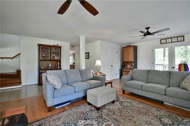 215 Riverside Drive, Piedmont, SC 29673