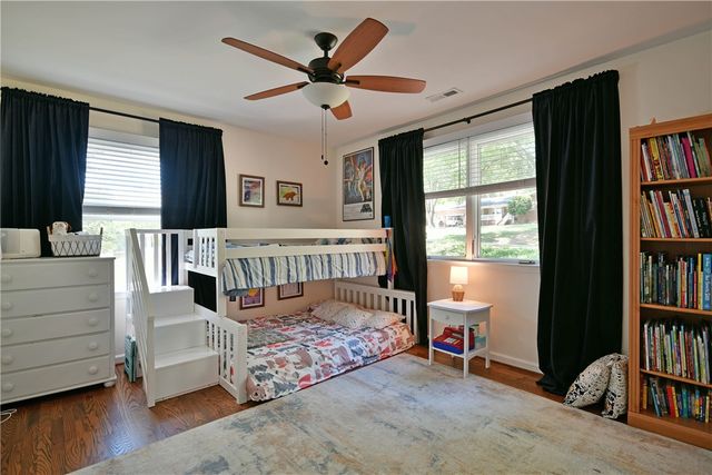 215 Riverside Drive, Piedmont, SC 29673